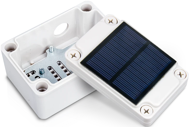 RAKBox-B2 Enclosure with solar panel